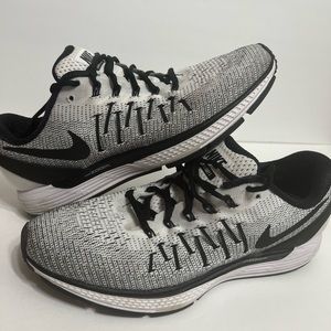 NIKE ZOOM ODYSSEY 2 SNEAKERS GENTLY WORN (WOMENS 10)